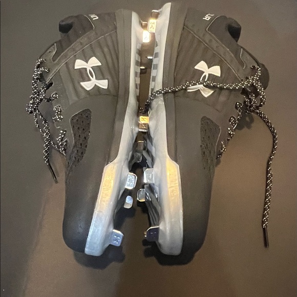 NEW Under Armour Men's UA Yard Low ST Baseball Cleats - Black- 3021711-002 - Picture 7 of 8